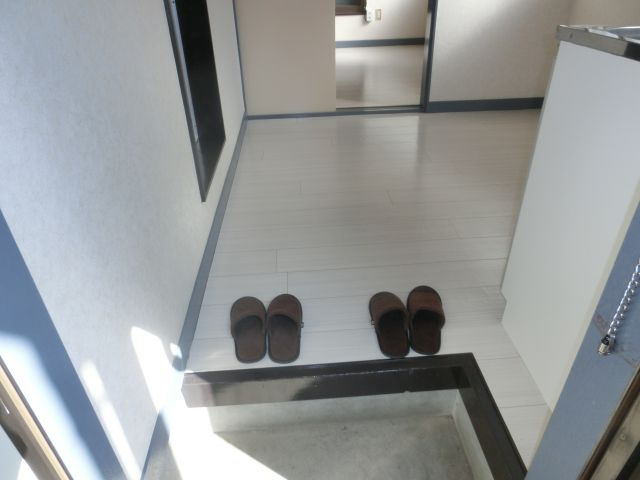 コーポかさのばの玄関