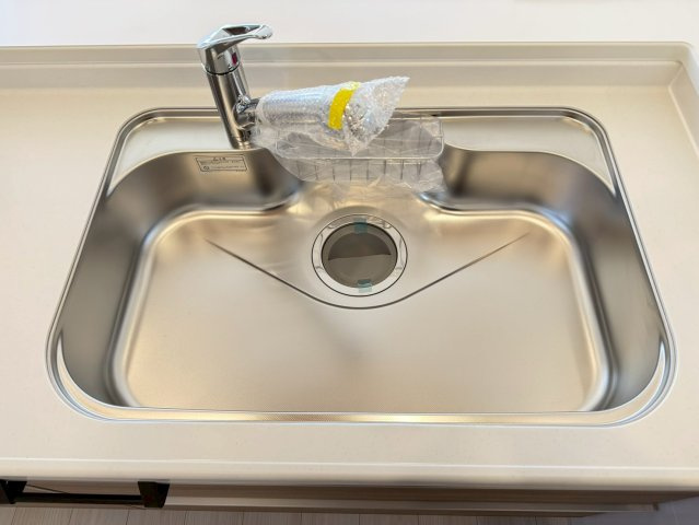 川越市豊田町2丁目　新築一戸建て　1号棟のキッチン|コンパクトなキッチンで掃除もラクラク