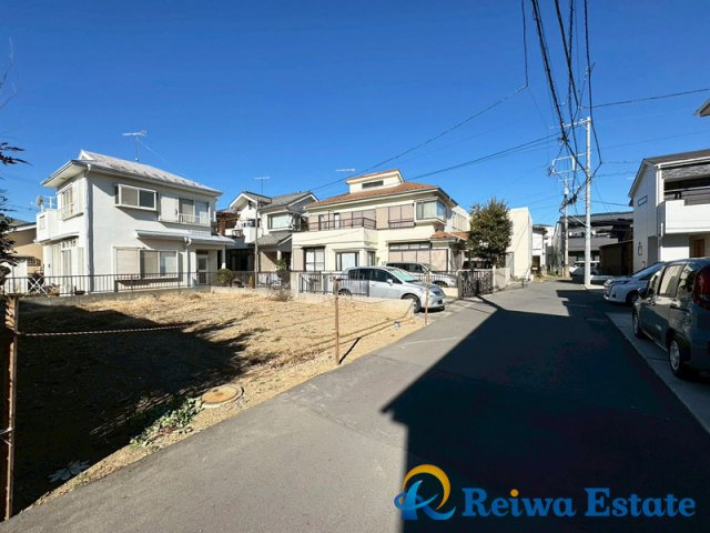 売地　茅ヶ崎市萩園の前面道路含む現地写真