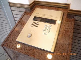 【その他共用部分】 | エントランスは、安心のオートロック。