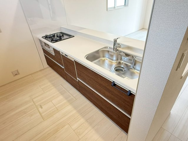川越市豊田町2丁目　新築一戸建て　2号棟のキッチン|お料理しやすいキッチンです