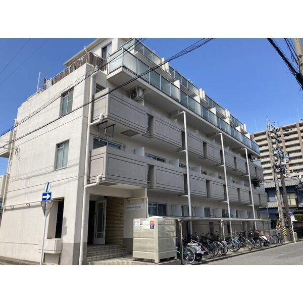 Ｔテラス明大寺のエントランス