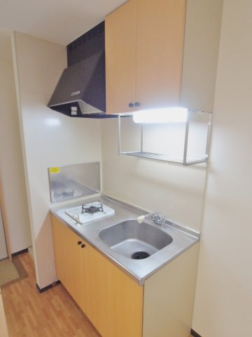 音戸ハイツ川本のキッチン