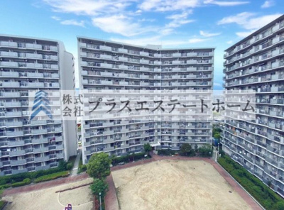 【その他】 | ポートアイランド住宅43号棟 | ８階建ての８階部分です♪最上階の部屋のみLDKの天井高が高いです♪是非一度現地にて直接ご確認ください♪