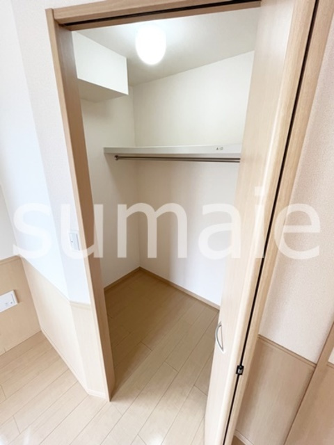 リヴェールの収納|ウォークインクローゼット。