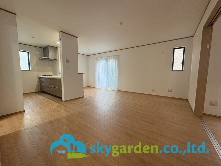 茅ヶ崎市香川４丁目　新築戸建　全１棟の居間・リビング