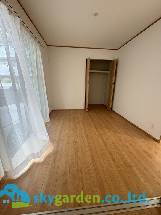 茅ヶ崎市香川４丁目　新築戸建　全１棟の洋室|広々とした洋室です