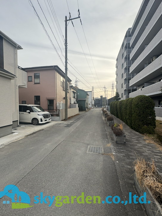茅ヶ崎市香川４丁目　新築戸建　全１棟の前面道路含む現地写真|前面道路含む現地写真です