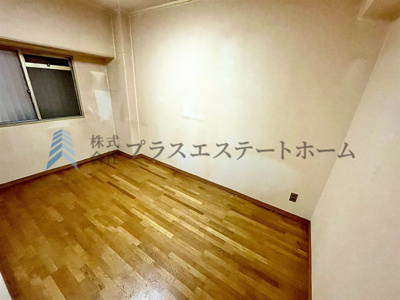 【洋室】 | 花隈ダイヤハイツ | 全室フローリングなのでお掃除も楽々です♪