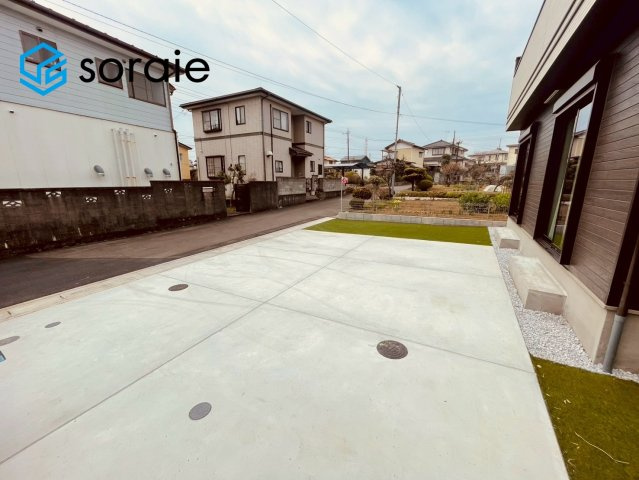 狭山市柏原　新築戸建て　ハートフルタウンの駐車場|3月23日撮影。
