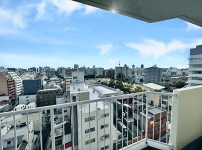 【浴室】 | さんくれーる湊川 | 〇雨の日でも嬉しい♪スーパーやコンビニ、駅まで濡れずに行くことができます♪
〇トランクルーム付き♪