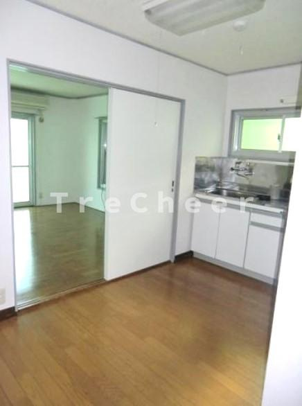 コーポナカヤの居間・リビング