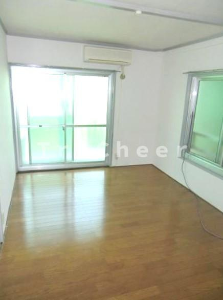 コーポナカヤの寝室