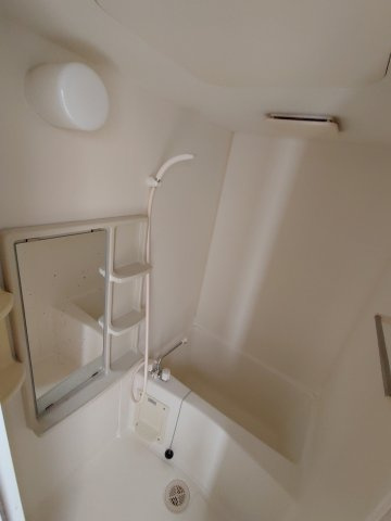 LENOX Residenceの浴室|同建物内別部屋の写真です。