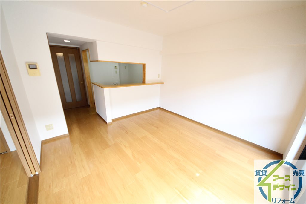 ラフィーネ松江の居間・リビング|※類似部屋