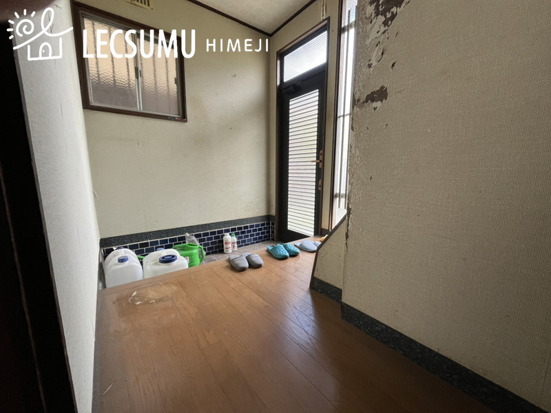 姫路市網干区和久/中古戸建の玄関