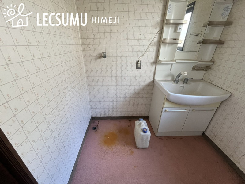 姫路市網干区和久/中古戸建の洗面所