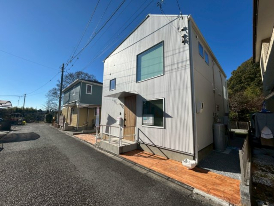 日の出町平井　築浅デザイナーズ中古戸建！