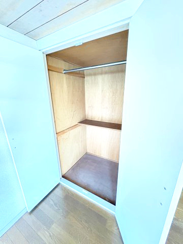 パープルパンプキン　駿東郡長泉町下土狩の収納|収納力の高いクローゼット付きで、室内をすっきり保てます。（102）