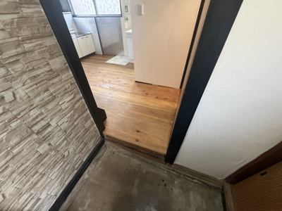 【玄関】 | カルド諏訪公園 | シンプルで使いやすい玄関です