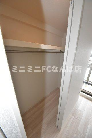 セレニテ難波グランデシュッドの収納