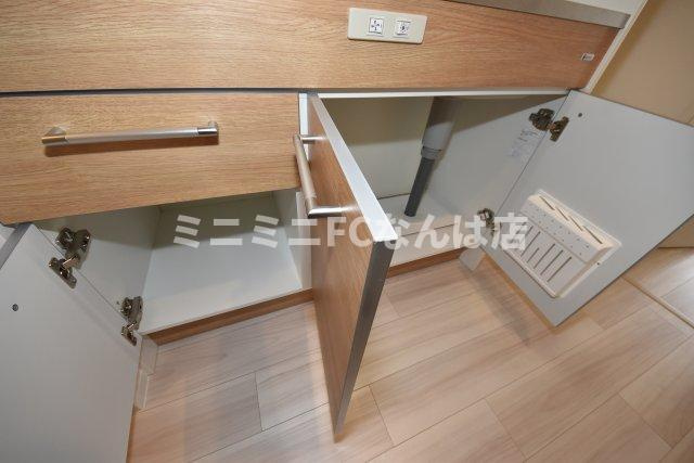 セレニテ難波グランデシュッド