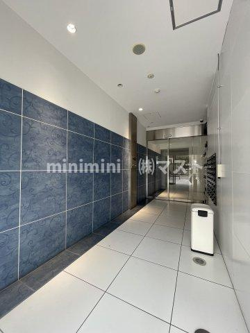 大阪市北区浪花町の賃貸マンションのロビー