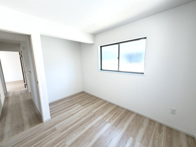 アーバンスタイル前橋市北代田町2期　3号棟の収納|２階洋室４収納です