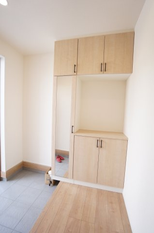 リナージュ美浜町奥田　1号棟の収納|玄関収納☆シューズボックス