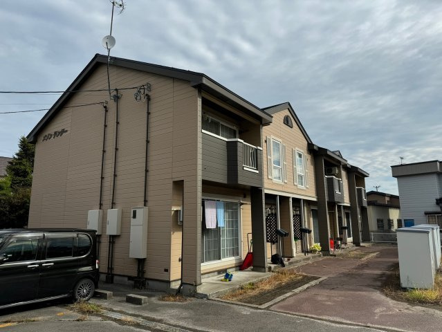 青森市　一棟アパートの外観