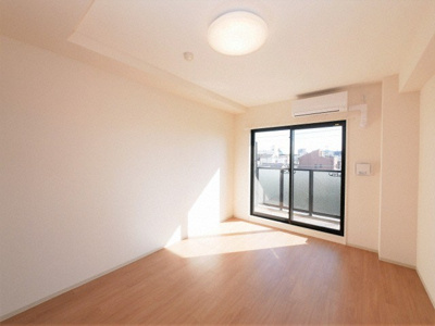 【洋室】 | フォーリアライズ大阪ウエストベイ | 広々とした洋室です