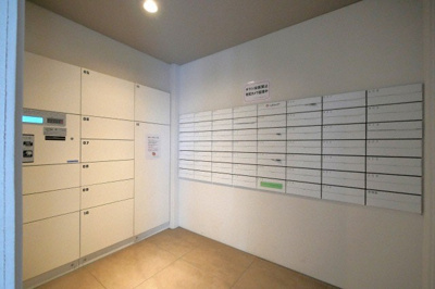 【その他共用部分】 | フォーリアライズ大阪ウエストベイ | 宅配ボックスです