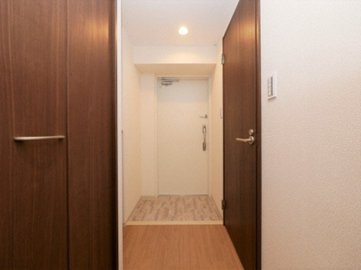 【玄関】 | フォーリアライズ大阪ウエストベイ | きれいな玄関です