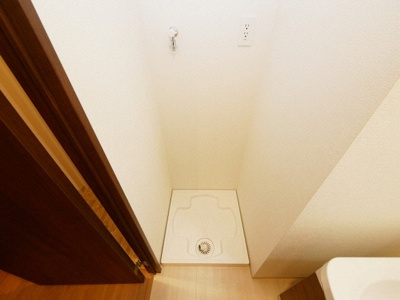 【設備】 | フォーリアライズ大阪ウエストベイ | 洗濯機置き場です