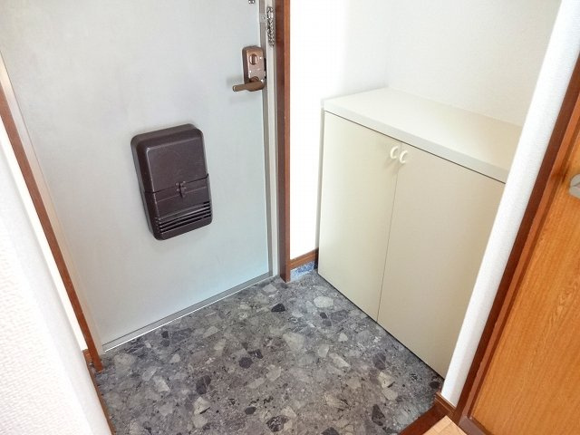 エスポワール茨木の玄関