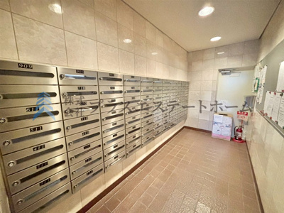 【その他】 | ファミール青谷 | 集合ポストも綺麗に整頓されています♪