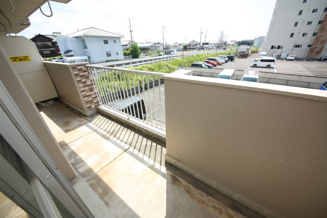 クリーンシティのバルコニー