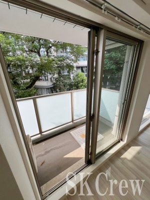 【バルコニー】 | クレイシア新宿ノース | 別部屋　参考