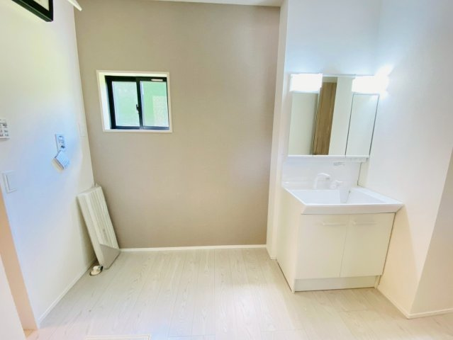 よかタウン／菊池郡大津町大字大津6・7・8期／5号棟のランドリースペース