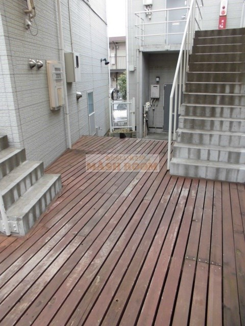 アークテラスの外観