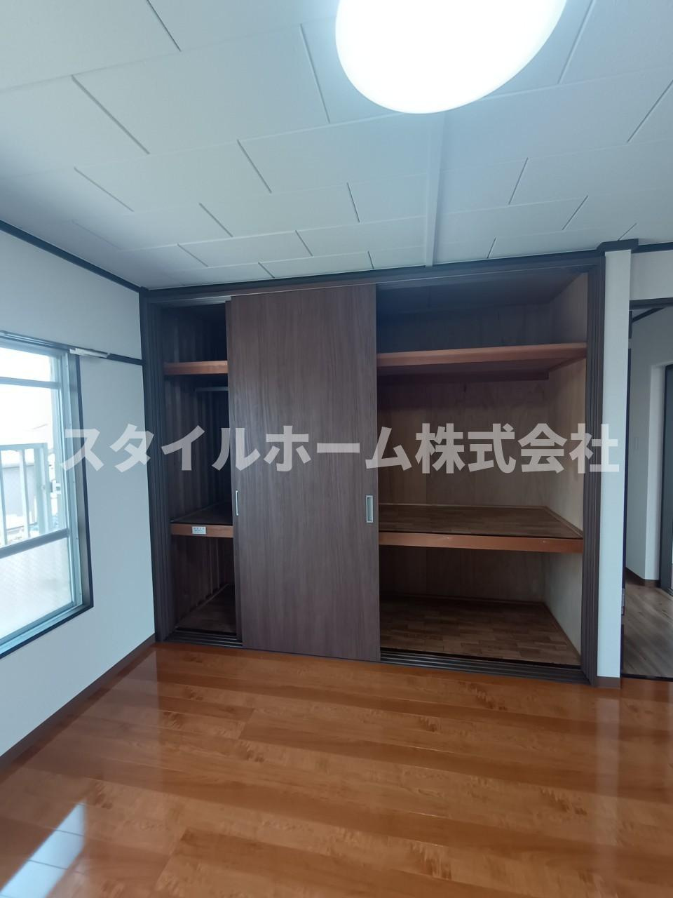 メゾン梨野の収納|同建物内別部屋の写真です。