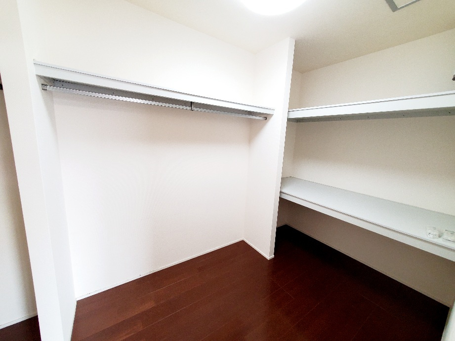 郡山市安積町成田字田向の収納