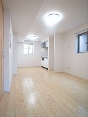 【居間・リビング】 | プリマヴェリーナ | ゆったりとした居間です