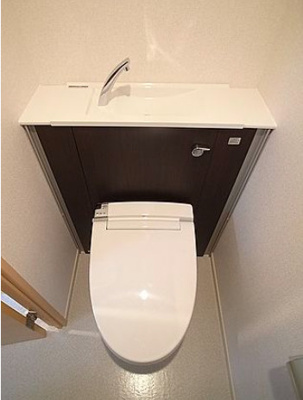 【トイレ】 | プリマヴェリーナ | ゆったりとした空間のトイレです