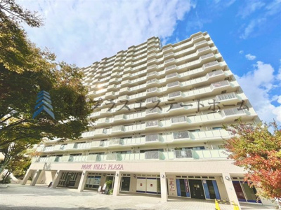 【外観】 | 須磨パークヒルズA棟 | 緑に囲まれた綺麗なマンションです♪