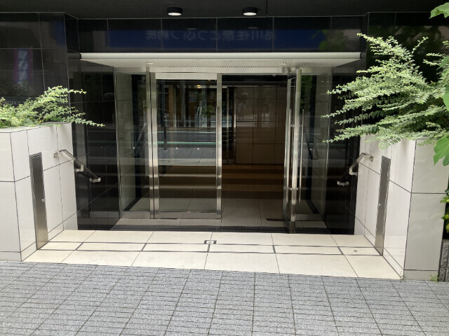 ドムス・スタイル武蔵小山のエントランス