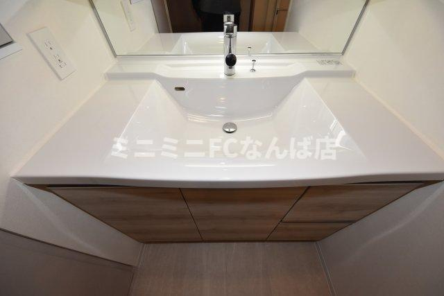 コンフォリアリヴ本町ＷＥＳＴ Ｑ