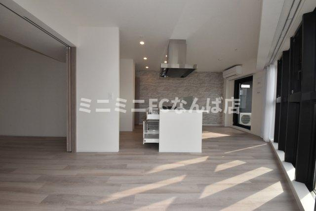 コンフォリアリヴ本町ＷＥＳＴ Ｑ