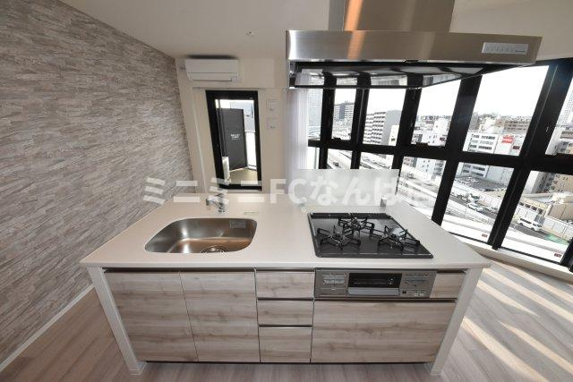 コンフォリアリヴ本町ＷＥＳＴ Ｑのキッチン