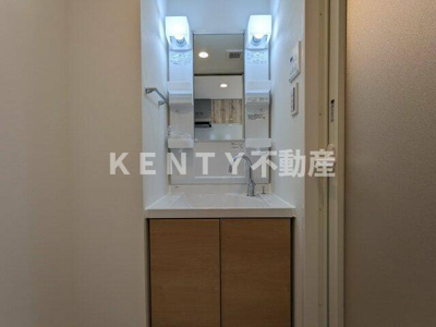 【洗面所】 | ハーモニーレジデンス蒲田アートヴィラ | ゆったりとスペースのある洗面所